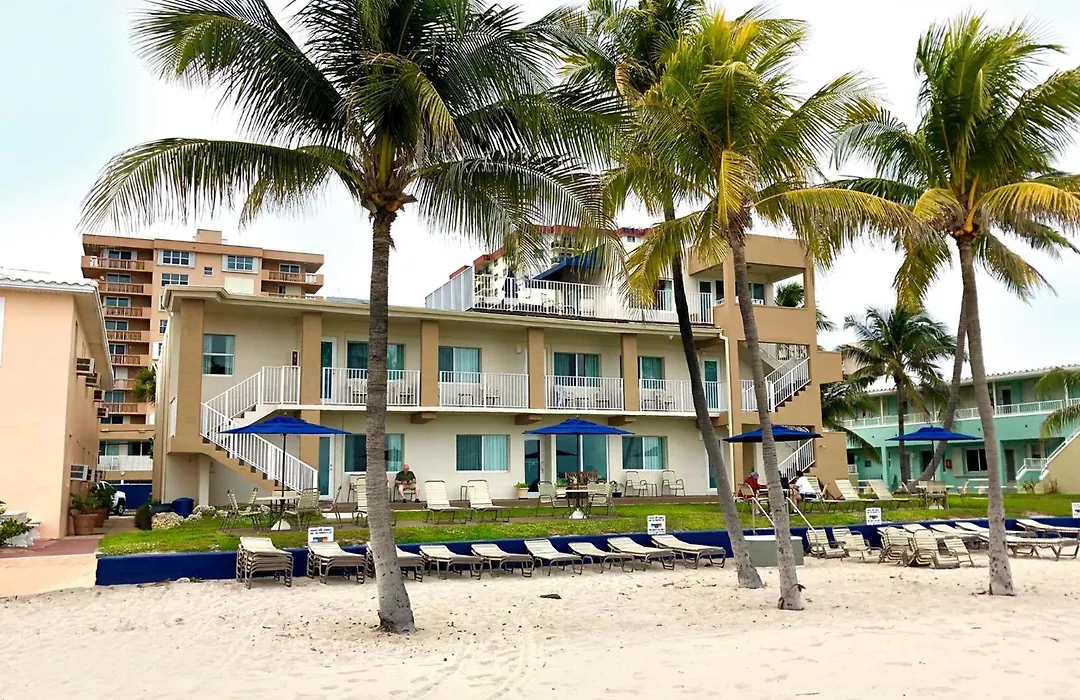 Enchanted Isle Hollywood Beach Resort-1
